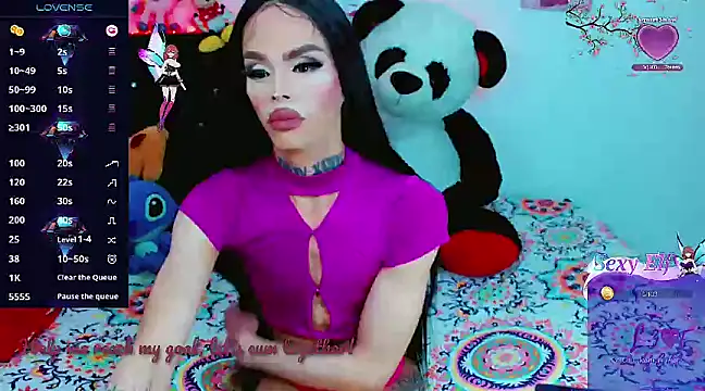 Snapshot of Alextwink chatting on 02/06/25, 12:11 Alextwink online show from 02/06/25, 12:11