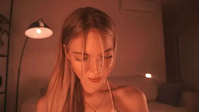 alittlestarrr online show from 01/21/25, 04:48