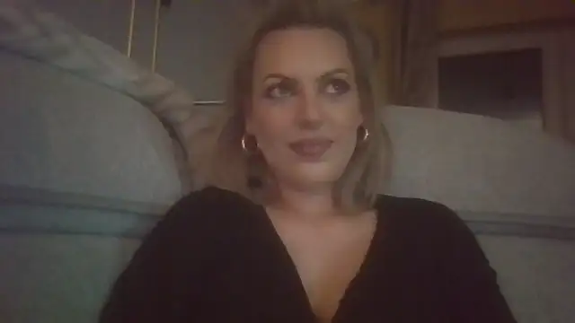 Gigi-Honey online show from 10/11/25, 09:02