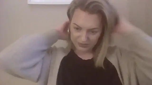 Gigi-Honey online show from 12/17/25, 01:39