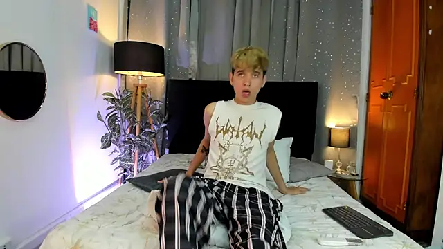 Brian-Ausslos online show from 02/17/25, 09:35