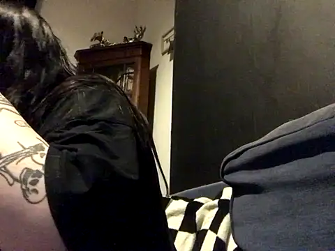 Gothicsiren online show from 09/09/25, 09:14