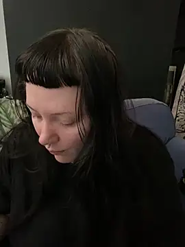 Gothicsiren online show from 09/17/25, 01:46