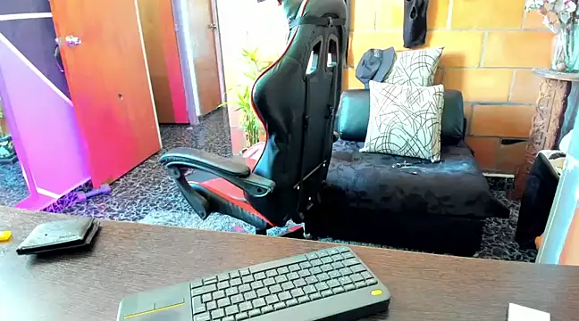 Adam Valenciia online show from 03/08/25, 03:13