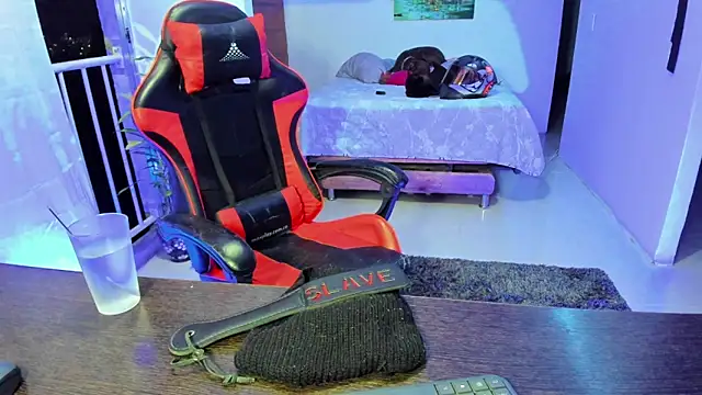 Adam Valenciia online show from 09/12/25, 03:39