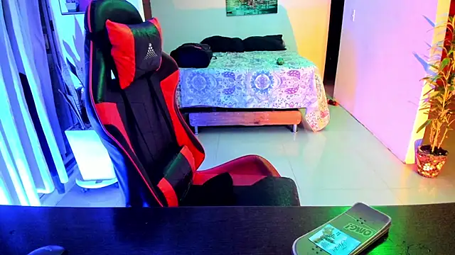 Adam Valenciia online show from 11/09/25, 04:00