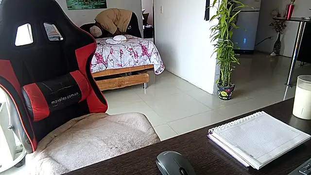 Adam Valenciia online show from 03/02/26, 06:04