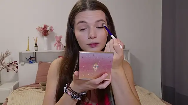 Snapshot of Nellie_Medina chatting on 10/02/25, 09:22 Nellie Medina online show from 10/02/25, 09:22