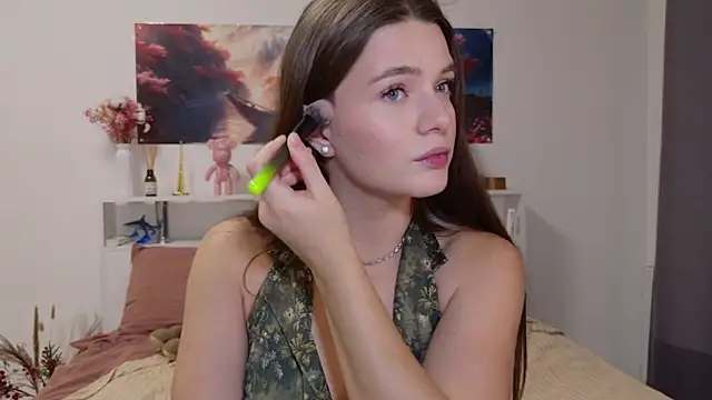 Snapshot of Nellie_Medina chatting on 10/11/25, 08:29 Nellie Medina online show from 10/11/25, 08:29