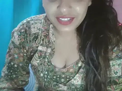 Hot-shanvi online show from 03/09/25, 11:25