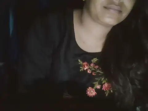 Hot-shanvi online show from 09/18/25, 05:26