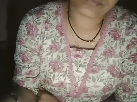 Hot-shanvi online show from 03/02/26, 04:36