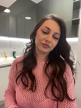 claraxjoyy online show from 02/13/25, 04:54