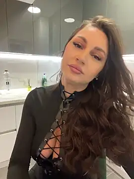 claraxjoyy online show from 02/15/25, 04:47