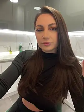 claraxjoyy online show from 02/18/25, 04:26