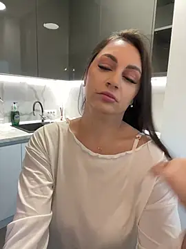 claraxjoyy online show from 03/10/25, 04:49