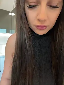 claraxjoyy online show from 03/21/25, 04:49