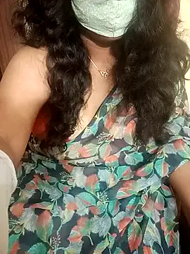 Snapshot of Rathi22 chatting on 09/10/25, 02:28 Rathi22 online show from 09/10/25, 02:28