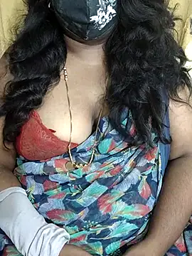 Snapshot of Rathi22 chatting on 10/30/25, 02:29 Rathi22 online show from 10/30/25, 02:29