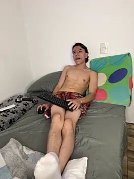 Young latin master777 online show from 01/06/25, 01:20