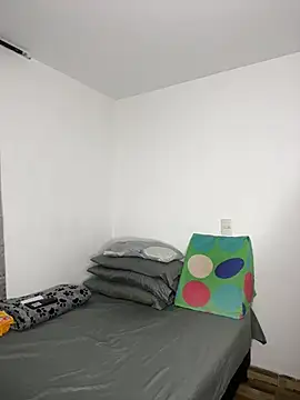 Young latin master777 online show from 01/08/25, 12:26