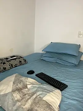 Young latin master777 online show from 02/11/25, 11:10