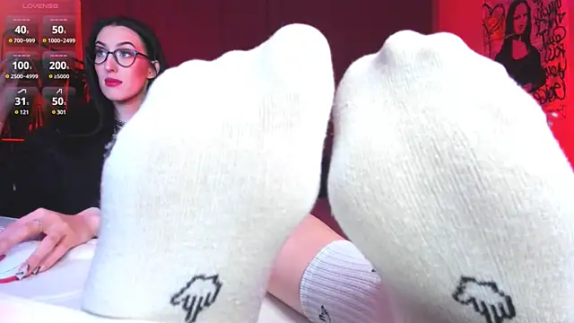 Snapshot of Miss_Alice__ chatting on 03/19/25, 01:54 Miss Alice online show from 03/19/25, 01:54