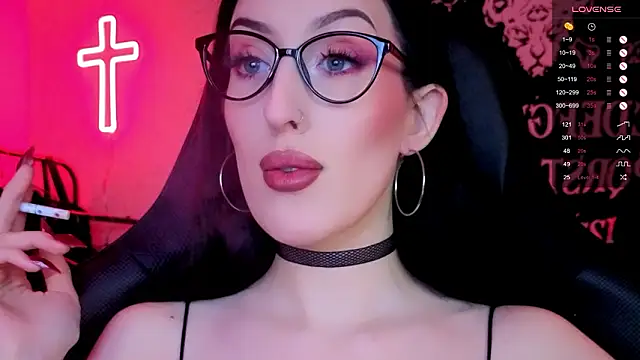 Miss Alice   online show from 03/12/26, 08:59