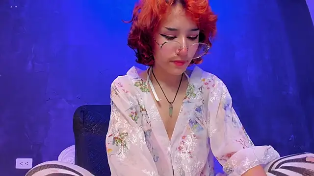 lee Powder online show from 03/11/25, 02:07