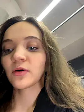 TheYourL online show from 12/19/25, 06:04