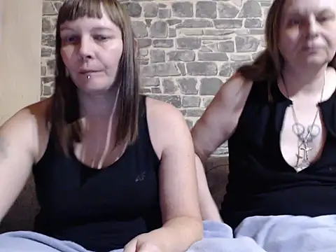 Sweet Phoenix online show from 01/09/25, 03:23