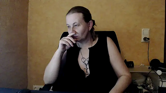 Sweet Phoenix online show from 01/28/25, 03:57