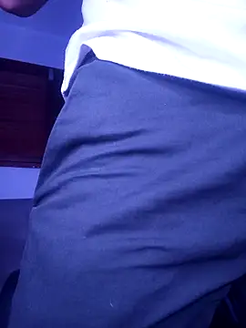 Joylopez fit online show from 11/30/25, 02:54