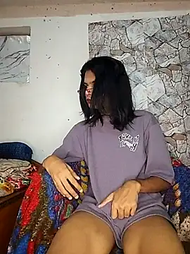 Enna Zarza  online show from 09/12/25, 05:51