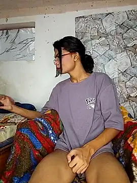 Enna Zarza  online show from 09/15/25, 06:02