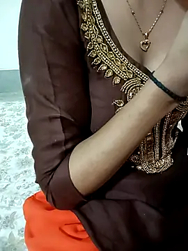 Snapshot of Piya_Ji chatting on 02/22/25, 07:01 Piya Ji online show from 02/22/25, 07:01