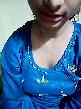 Snapshot of Piya_Ji chatting on 03/08/25, 06:37 Piya Ji online show from 03/08/25, 06:37