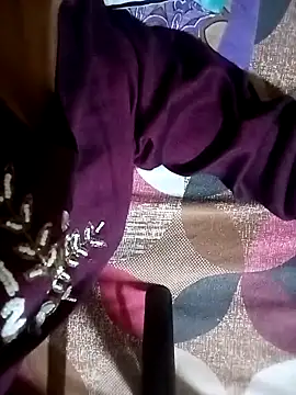 Snapshot of Piya_Ji chatting on 10/12/25, 09:36 Piya Ji online show from 10/12/25, 09:36