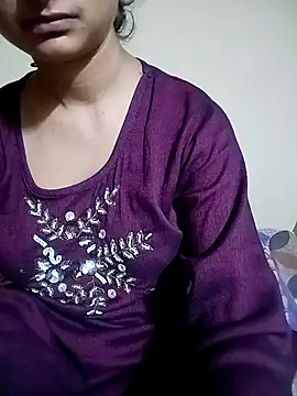 Snapshot of Piya_Ji chatting on 10/13/25, 09:42 Piya Ji online show from 10/13/25, 09:42