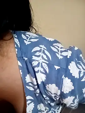 Snapshot of Piya_Ji chatting on 11/11/25, 11:10 Piya Ji online show from 11/11/25, 11:10