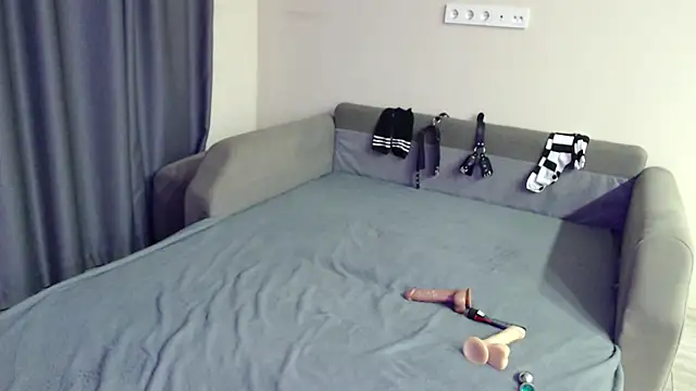 Snapshot of blaire__18 chatting on 02/16/25, 04:53 blaire 18 online show from 02/16/25, 04:53