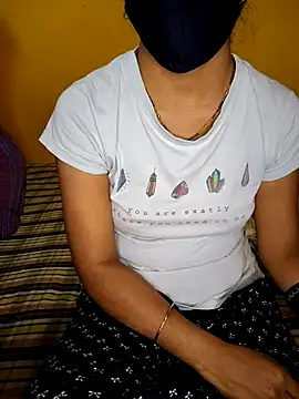 lovelygirl4567 online show from 03/01/25, 03:27