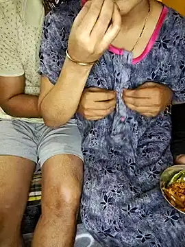 lovelygirl4567 online show from 03/12/25, 06:11