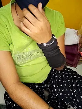 lovelygirl4567 online show from 03/20/25, 03:25