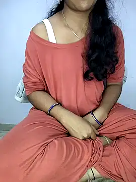 lovelygirl4567 online show from 02/25/26, 05:11