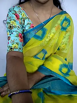 lovelygirl4567 online show from 03/04/26, 06:19