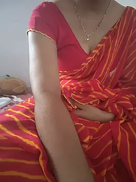 lovelygirl4567 online show from 05/20/26, 05:24