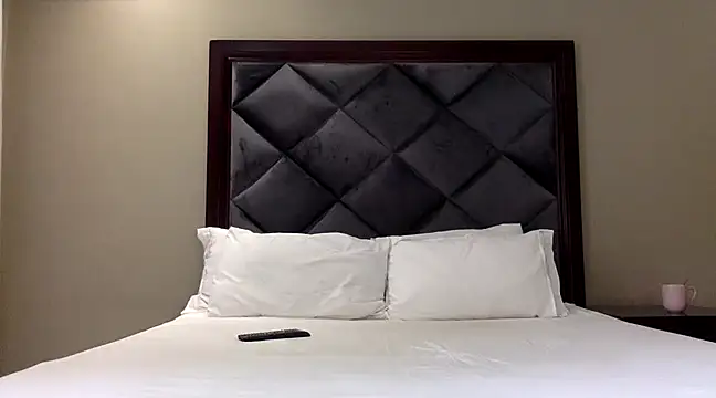 BigBootyKandy15 online show from 01/11/25, 06:35