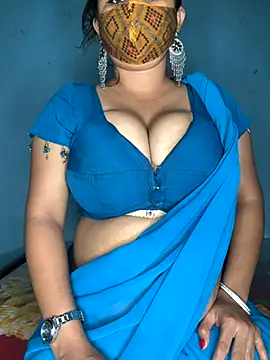 Snapshot of Lovely-Shivani chatting on 10/10/25, 06:29 Lovely-Shivani online show from 10/10/25, 06:29