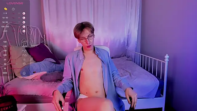 Adrian Di online show from 02/03/25, 06:49